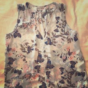Small sleeveless blouse
